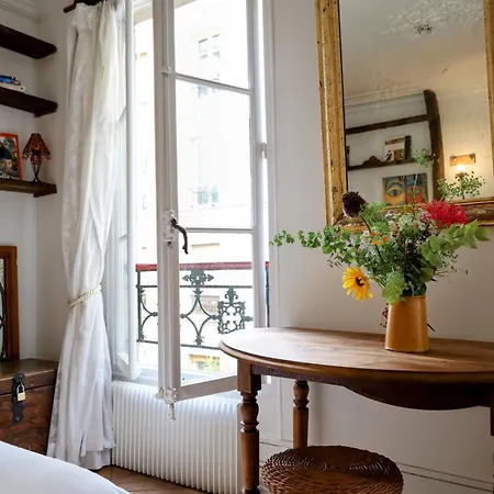 Montmartre Soulful Paris