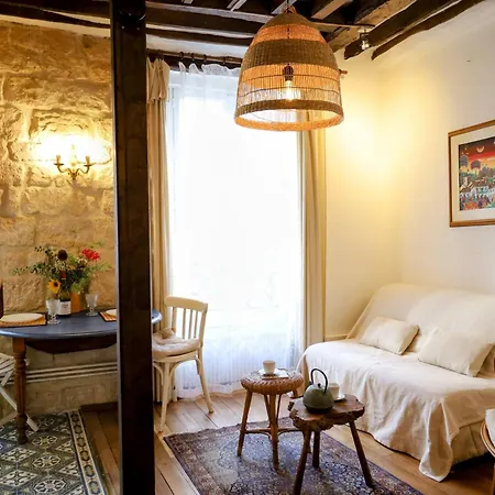 Apartment Montmartre Soulful Paris