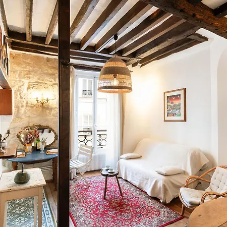 Montmartre Soulful Apartment *